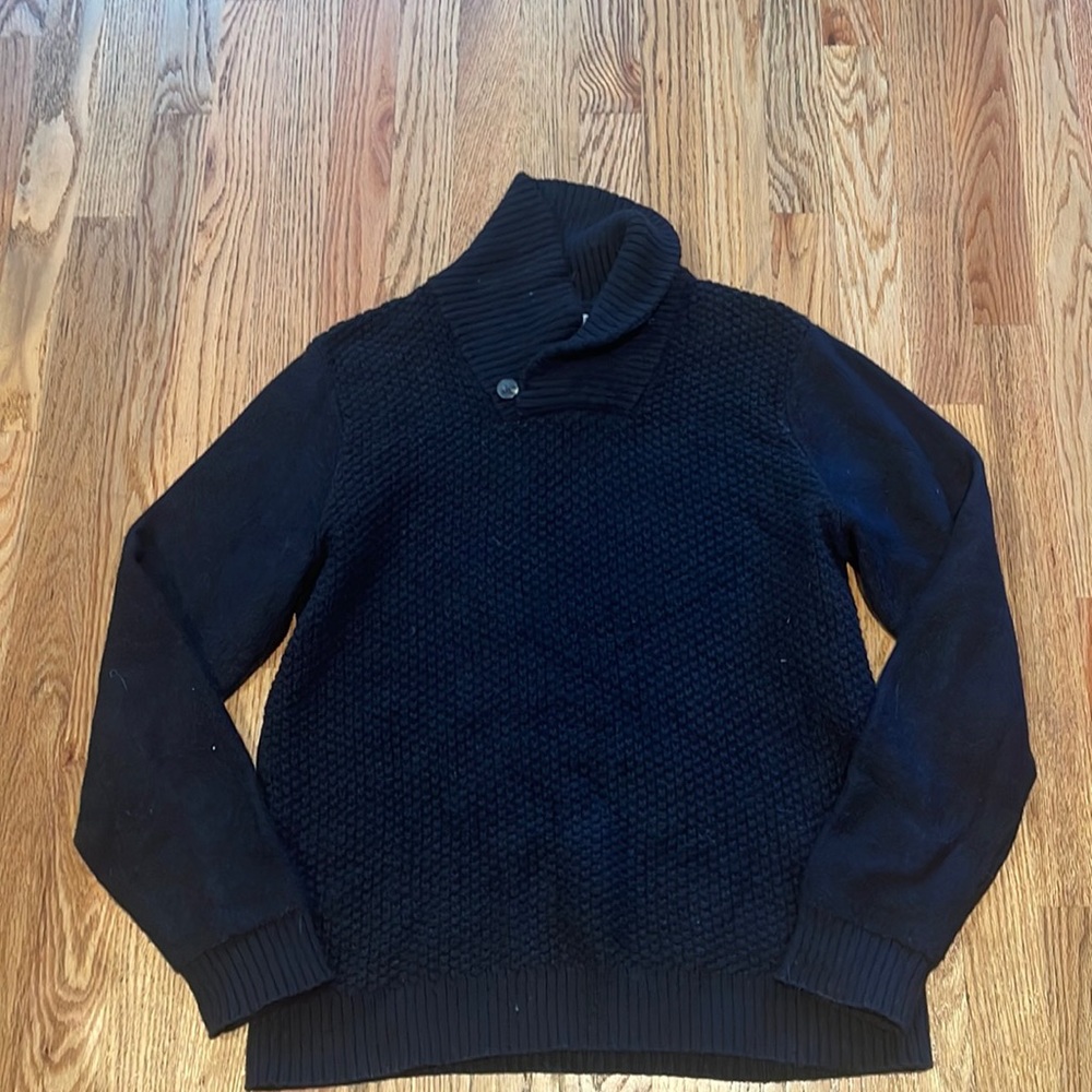 Old Navy sweater for men